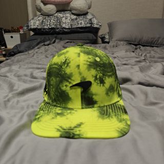 (Category: ) located in . Submitted by bombazz (Listing ID 1395479185, Image 1). Description: .