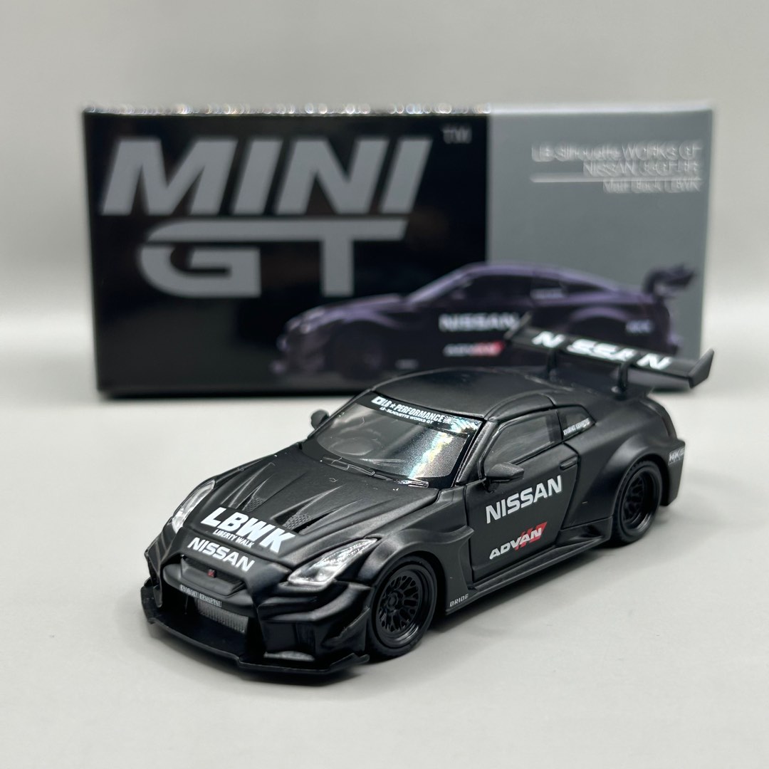 MINI GT LB★WORKS 日産 GT-R Black MINIGT.com – Welcome to the World of 1:64!