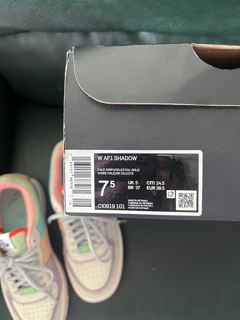 Nike Air Force 1 Shadow Pale Ivory / Celestial Gold (Category: Sneakers) located in Quezon City. Submitted by maejichoco (Listing ID 1395497426, Image 2). Description: Size 7 Minor creases Some dirt marks (can be cleaned) Faded insole print.