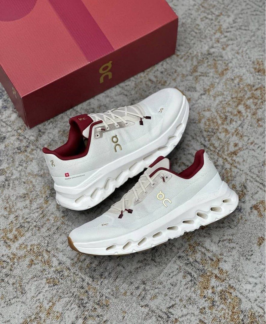 ON CLOUD TILT YEAR OF THE SNAKE (Category: Sneakers) located in Manila. Submitted by mypshopp (Listing ID 1395366802, Image 2). Description: Actual picture posted Available size Women 36/37/38/39/40 Men 41/42/43/44/45 Sameday deliver!!.