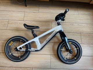 （分類：）位於 。 由 supersenior1488 提交（商品編號 1395400724，圖片 1）。簡介： 。