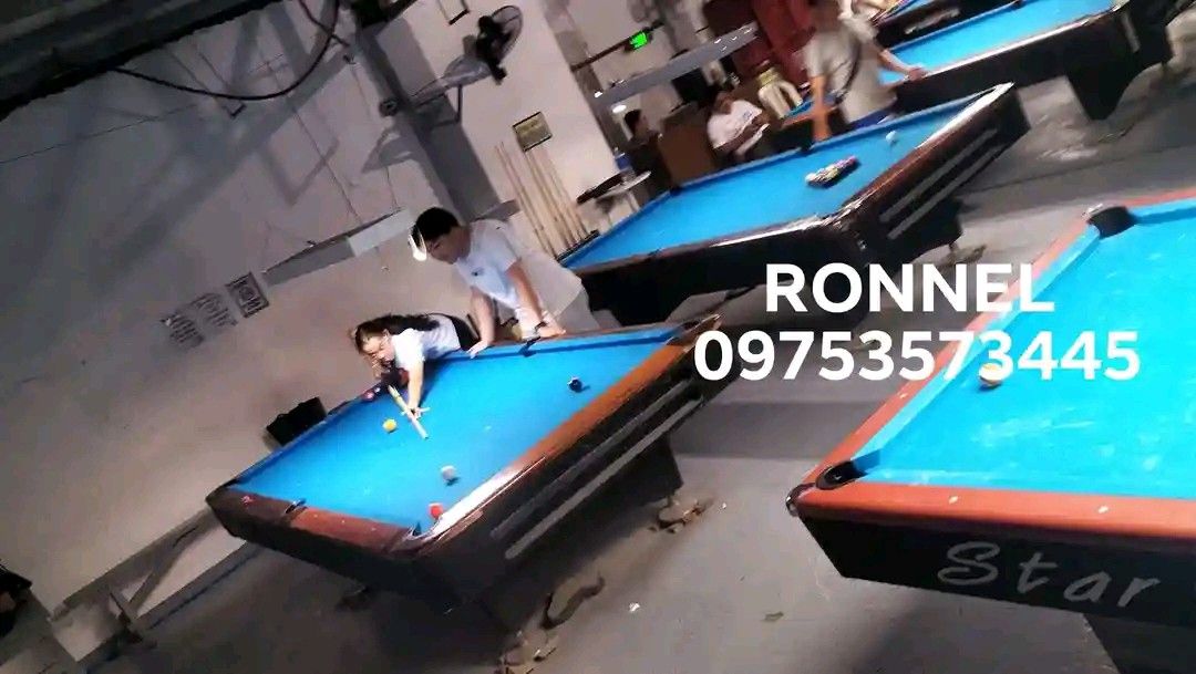 PCS HOLLYWOOD BILLIARD TABLE (Category: Billiards and Bowling) located in Valenzuela. Submitted by ronnelpowertools (Listing ID 1395474738, Image 3). Description: PRICE - 65k 2PCS FOR SALE 2 PCS HOLLYWOOD BILLIARD TABLE Pm... Mga Boss Paunahan nalang 09753573445.