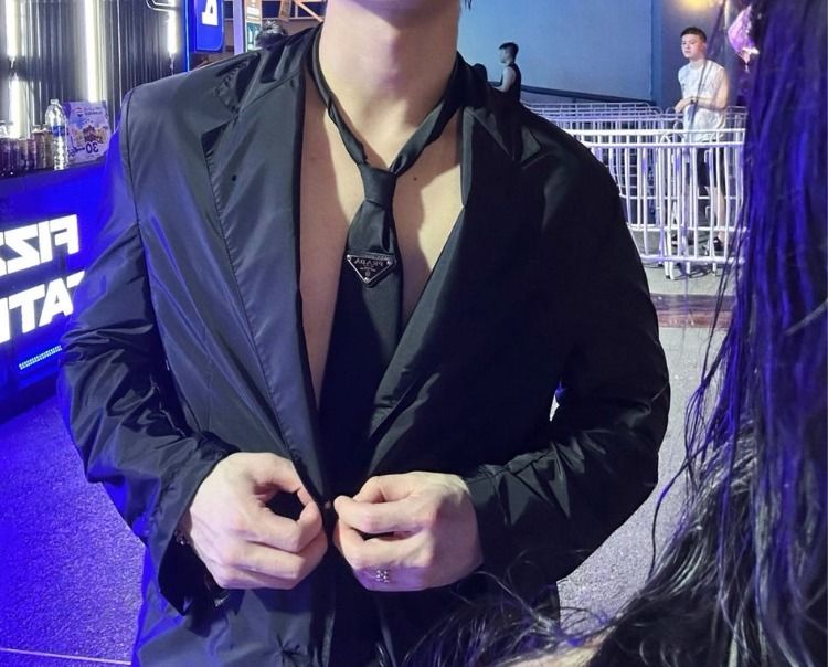 prada nylon tie (Category: Ties) located in Quezon City. Submitted by japanandsingaporeluxepreloved (Listing ID 1395534772, Image 1). Description: .