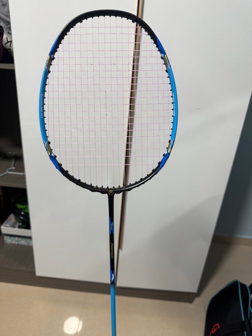 Protech Micro 3 (Category: Racket & Ball Sports) located in Singapore. Submitted by babab1u (Listing ID 1395360165, Image 1). Description: - Stylish blue and black design - Ideal for intermediate badminton players - No crack or scratches .