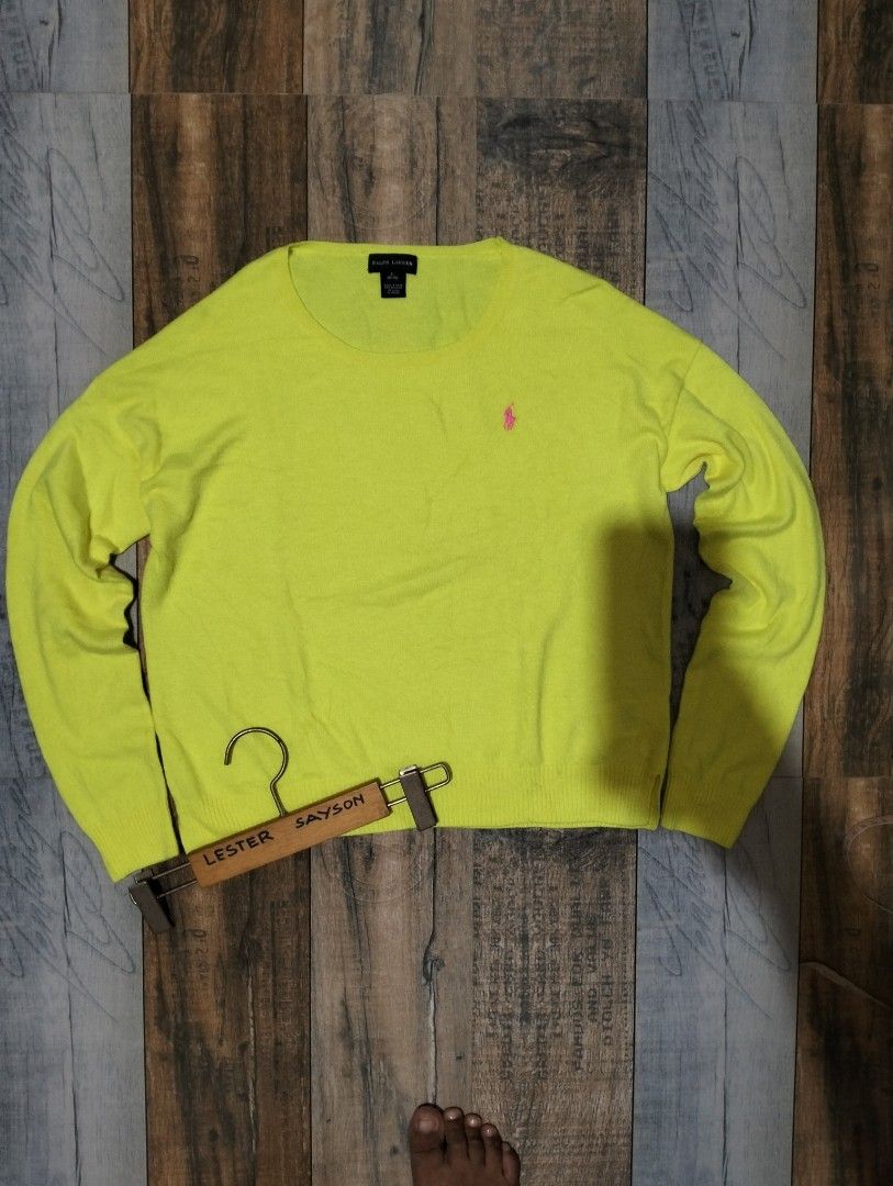 Ralph Lauren Neon Green Sweater (Category: Longsleeves) located in Talibon. Submitted by saysonlest75795 (Listing ID 1395496263, Image 1). Description: RL Sweater for women asnew dimes 20/20.5 Boxy youth size fit Small women.