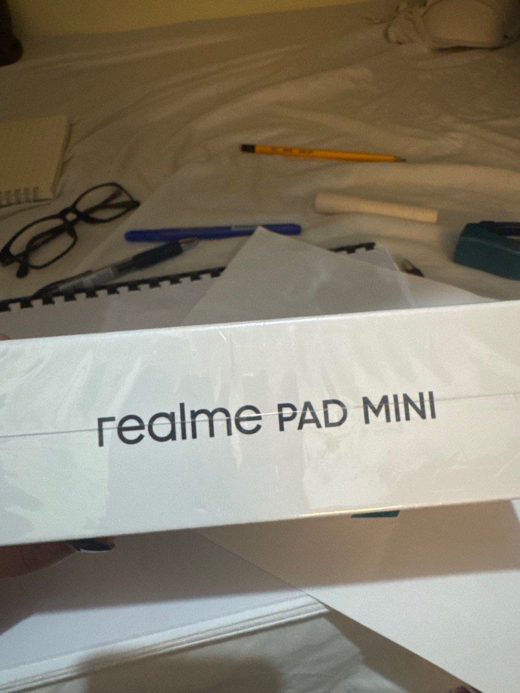 realme Pad mini 64gb (Brand New) (Category: Android) located in Las Pinas. Submitted by marhodelia (Listing ID 1395507378, Image 3). Description: Perfect for kids’ education or tablet that they can use, first tablet of a kid. Or gift for senior parents SRP: 9,990.00 Slightly Negotiable. Bought: May 2025 at SM SOUTHMALL Reason for selling: May ganito na pala yung pagbibigyan. Bought as a gift for pamangkin. NEVER BEEN USED. Only slightly opened yu