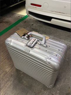 （分類：）位於 。 由 islaalsi 提交（商品編號 1395426316，圖片 1）。簡介： 。