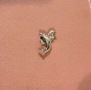 (Category: ) located in . Submitted by candidcurator (Listing ID 1395412379, Image 1). Description: .