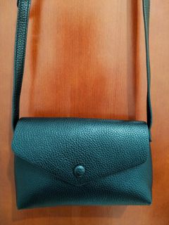 (Kategori: ) berada di . Dikirim oleh esterpreloved (ID iklan 1395018143, Gambar 1). Deskripsi: .