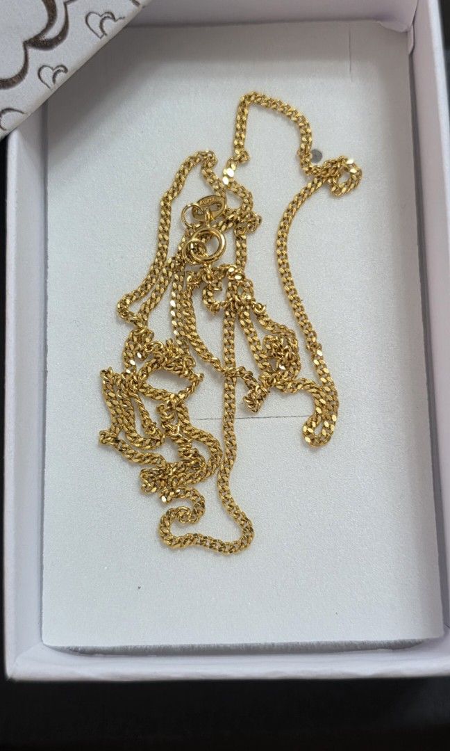 SOLD - Real 18k Au750 - 20" Chain, 2mm width (Category: Necklaces) located in Cavite. Submitted by pisi_elements_charms (Listing ID 1395371441, Image 2). Description: 📍Sold in Fb marketplace✨️ 📍Brand new stock 🤍Another blessing another Sale 🙏 👏Someone is there to buy...humble and patient🙏 ✨️The item has just been renewed same description but new stock, the previous was sold with old price 📍Buyer just immediately inquired and PAID first ( a