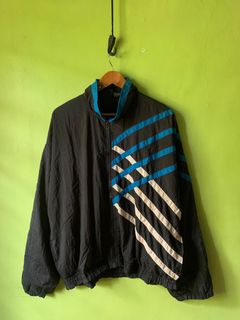 (Category: ) located in . Submitted by premium_thrifts (Listing ID 1395373167, Image 1). Description: .