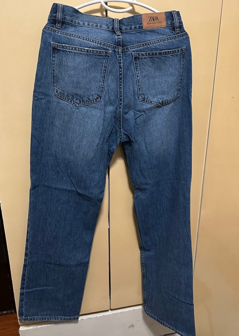 Zara Jeans Original (Free Shipping) (Category: Jeans) located in Rizal. Submitted by jrdstuffs (Listing ID 1395501520, Image 2). Description: High waist Straight cut Used once Size: 30.