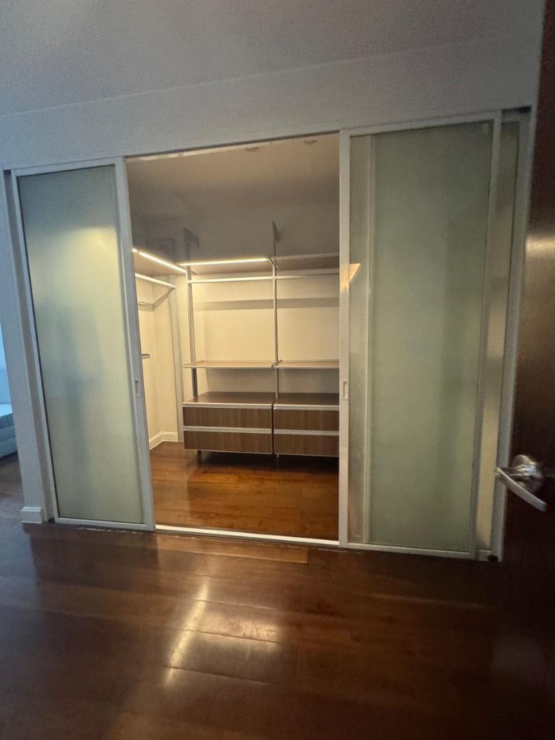 3BR Unit For Rent - Arbor Lanes (Category: Apartments & Condos) located in Makati City. Submitted by vsg.realestate (Listing ID 1362688591, Image 3). Description: 🔆 3BR Unit For Rent - Arbor Lanes 📌Property Details 5th Floor 3BR 3TB 174 sqm Semi Furnished 2 Parking Slots 📌Features Powder room Maid's room with t&b Brand new unit With separate service entrance With enclosed balcony facing inner courtyard 🏷 Asking Price: ₱ 100,000 👩‍💼 Veronica