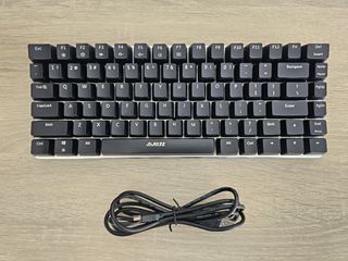 Teclado para computadora, 99 % nuevo