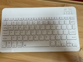 Teclado Bluetooth blanco64081965404802110