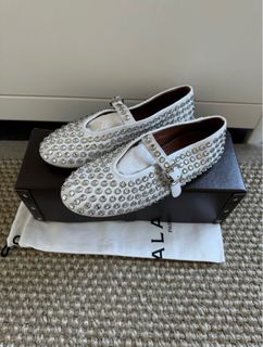 (Category: ) located in . Submitted by shopdeynuh (Listing ID 1390522814, Image 1). Description: .