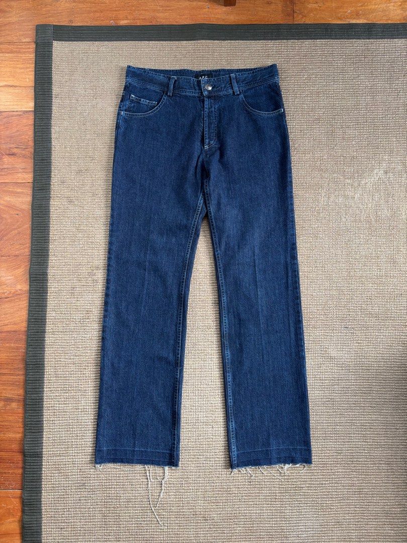 A.P.C. Paris Button-fly Cutoff Denim Jeans (Category: Jeans) located in Paranaque City. Submitted by grailonious (Listing ID 1390535144, Image 1). Description: Made in Tunisia. Dark wash,raw denim look. 40.5cm=15.945 in waist Fits 31-32.