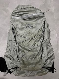 （分類：）位於 。 由 silenttree.8dcc36 提交（商品編號 1390563585，圖片 1）。簡介： 。