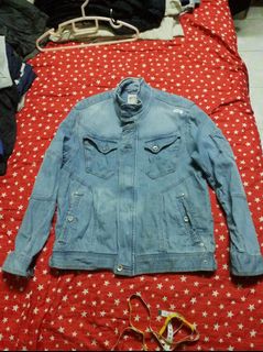 (Category: ) located in . Submitted by hairi_816805 (Listing ID 1390562363, Image 1). Description: .
