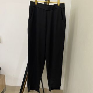 (Kategori: ) berada di . Dikirim oleh maxipreloved (ID iklan 1390551023, Gambar 1). Deskripsi: .