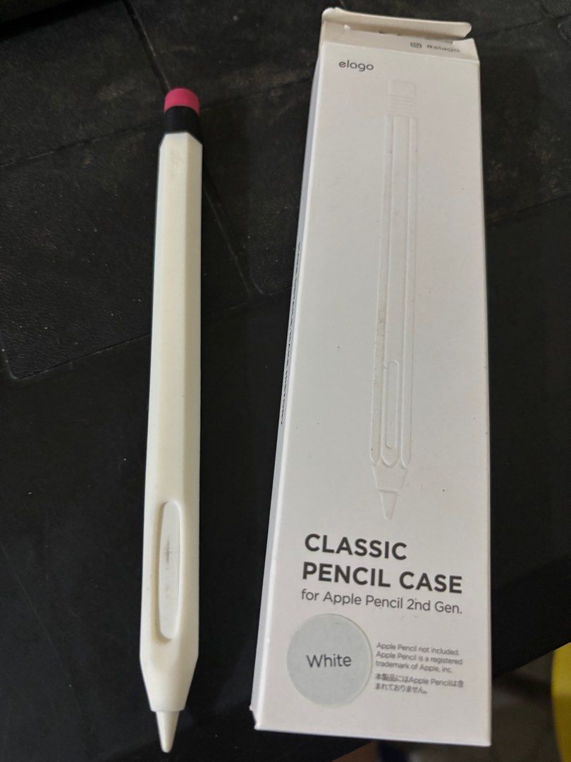 Classic Pencil Case for Apple Pencil 2nd Gen (Category: Cases & Sleeves) located in Pasay City. Submitted by hamburjer16 (Listing ID 1390498328, Image 1). Description: not used.