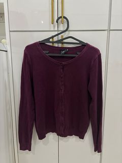 (Category: ) located in . Submitted by olivyyy (Listing ID 1390555837, Image 1). Description: .