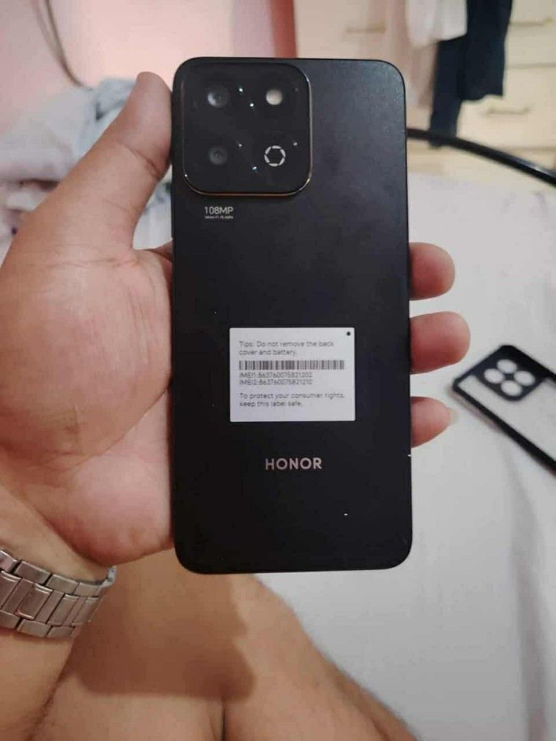 HONOR X7C 256GB 16GB RAM (Category: Huawei) located in Meycauayan. Submitted by ranelement38735 (Listing ID 1390580424, Image 1). Description: For sale preloved as new honor x7c NO ISSUE as new talaga unit only and casg Meet up Meycauayan bulacan.