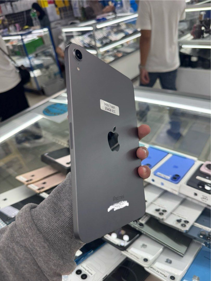 Ipad Mini 7 256gb Wifi No issue Makinis (Category: iPad) located in San Juan City. Submitted by javedsgadgetshop (Listing ID 1390537339, Image 3). Description: INSTALLMENT OPTIONS : SPAY LATER / GGIVES / CREDIT CARD! WE BUY AND SELL SO PWEDE MAGBINTA OR SWAP ! Quick Specs : 💵 Ipad Mini 7 •256gb •NTC Variant •Good batt health •Wifi Only •100% Smoothness •No hidden issue | No Repaired •100% Authentic | Not Refurbished •w/ Box Charger & store warra