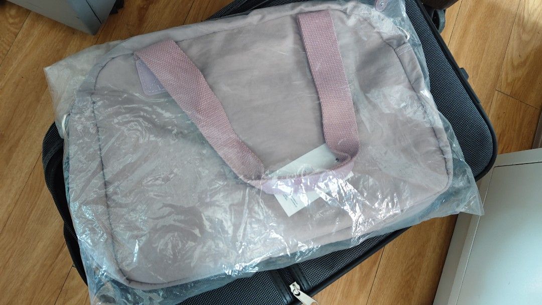 Kipling Shoulder Bag (Category: Shoulder Bags) located in Santa Rosa. Submitted by janelystuff (Listing ID 1390427963, Image 2). Description: This was given to me as a gift, Class A but looks nice and sturdy. Condition: New & unused Color: Lavender Size: Medium.
