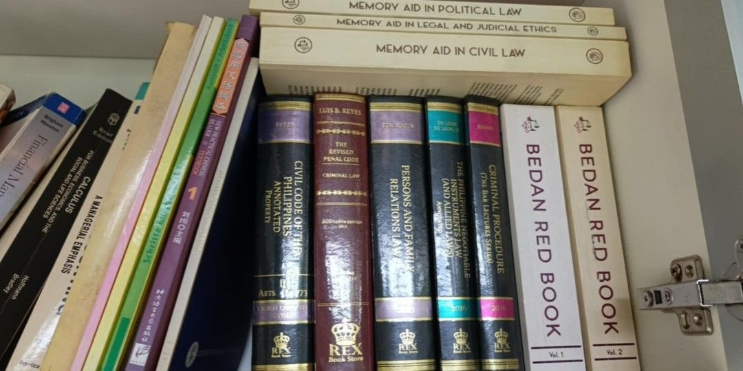 Law Books (Category: Textbooks) located in Calamba. Submitted by jamyyyyyy (Listing ID 1390484012, Image 1). Description: Persons and Family Relations by Sta. Maria - Php1,500 Civil Code of the Philippines Annotated by Paras Volume II - Php1,500 Criminal Procedure - Php1,000.