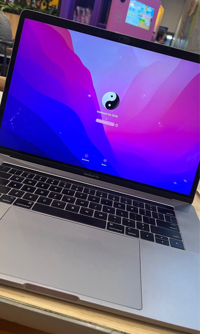 Macbook Pro 15” 2016 16gb/512gb i7 touch bar complete set (Category: Laptops & Notebooks) located in Manila. Submitted by tineemall (Listing ID 1390444338, Image 2). Description: ‼️Negotiable if Rush buyer‼️ Complete with box, charger, wire and papers Rfs: will upgrade .