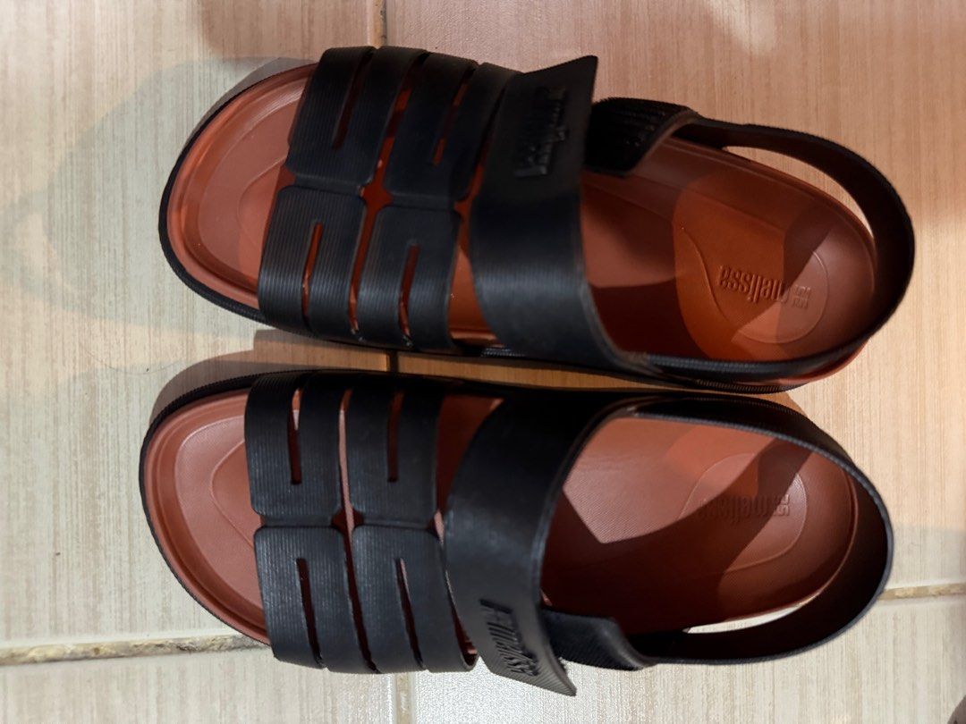 Melissa Sandals (Category: Flats & Sandals) located in Manila. Submitted by artyreal (Listing ID 1390571408, Image 2). Description: Used once.
