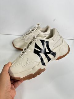 (Category: ) located in . Submitted by rhobok_apparel (Listing ID 1390547102, Image 1). Description: .