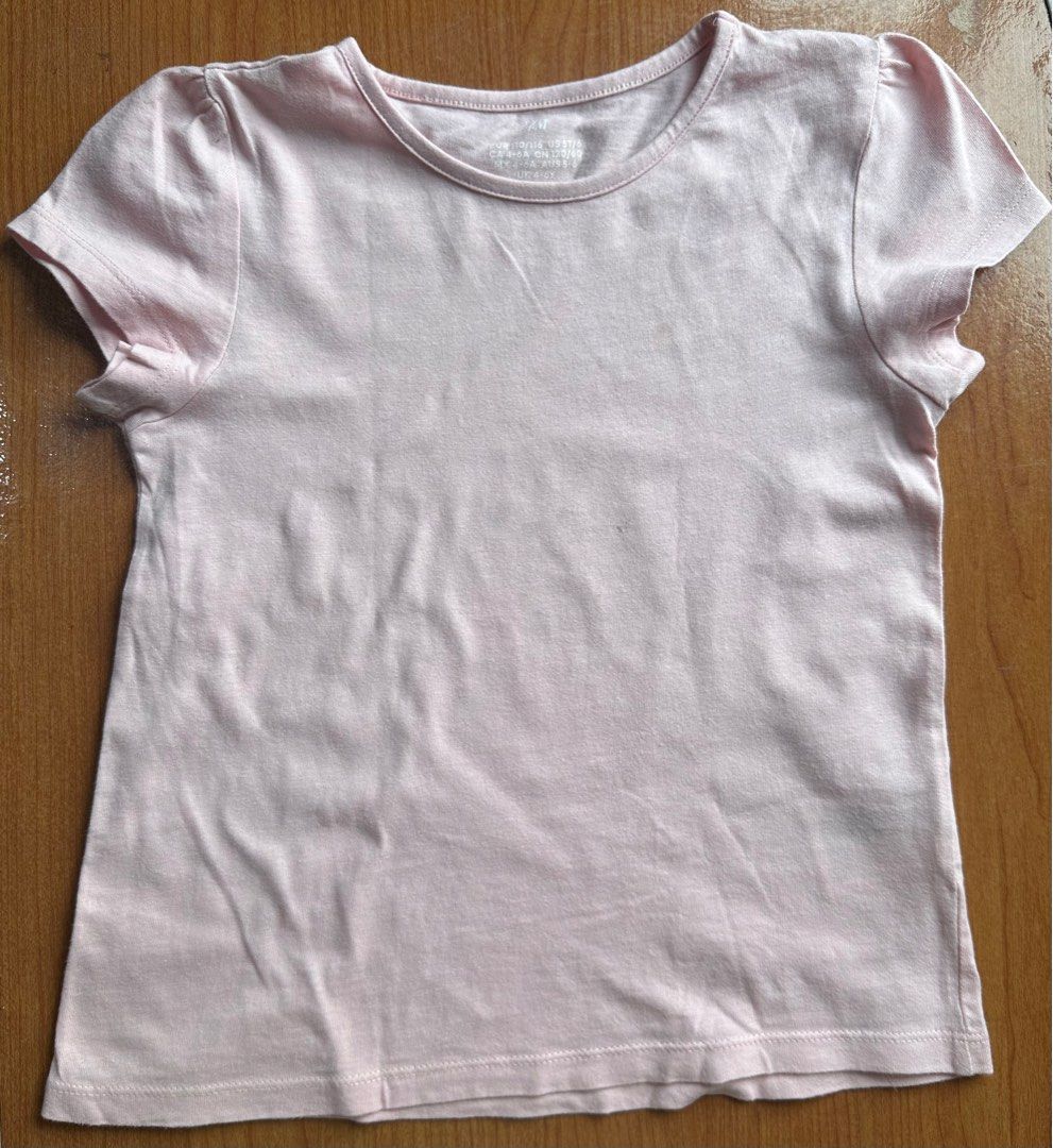 Preloved: OLD NAVY PANTS + H&M SHIRT (Category: Babies & Kids Fashion) located in Makati City. Submitted by amrojo (Listing ID 1390521907, Image 2). Description: 💡Decluttering my LO’s outgrown things. 💡 Makati location, for pickup. 💡 Payment via Gcash, no COD. Preloved (used but not abused), sold as pack. - Old Navy Ballerina Pants, size 4A (can fit 4-6 petite), PHP 250 if purchased alone. - H&M Pink Tee, size 4-6, PHP 100 if purchased alone..