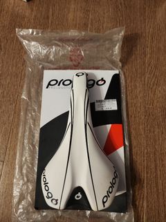 （分類：）位於 。 由 djcatz 提交（商品編號 1390432777，圖片 1）。簡介： 。
