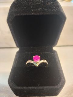(Category: ) located in . Submitted by Sage_Wardrobe (Listing ID 1390535790, Image 1). Description: .