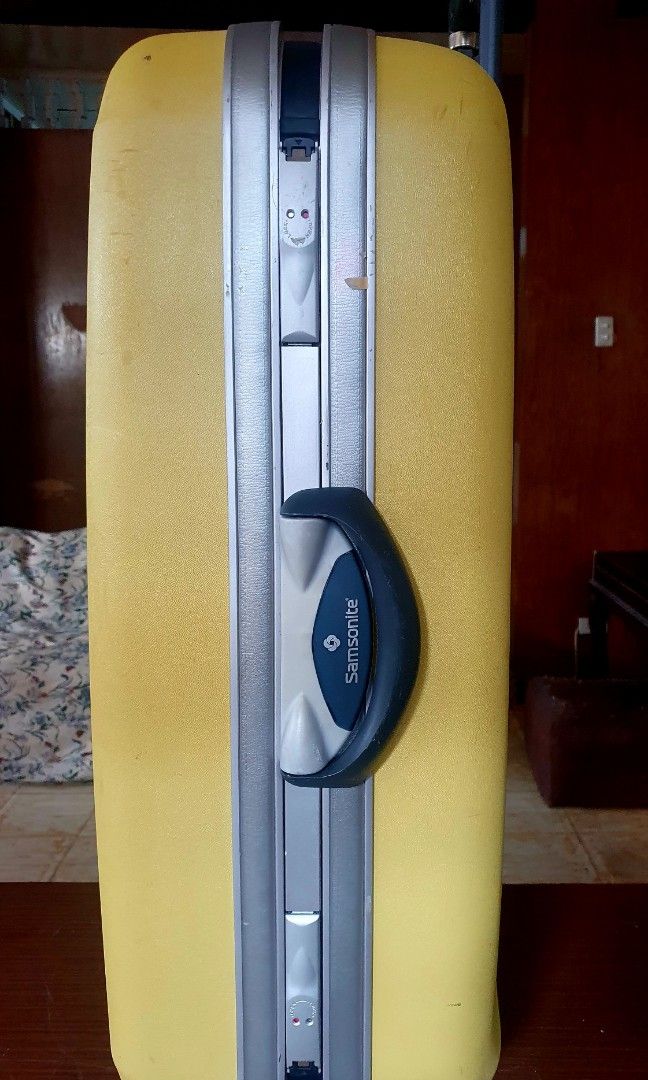 Samsonite hard case luggage size XL (Category: Announcements) located in Cebu City. Submitted by beebums (Listing ID 1390415247, Image 2). Description: used samsonite luggage still very nice. wheels and handles are functioning very well. made in japan.