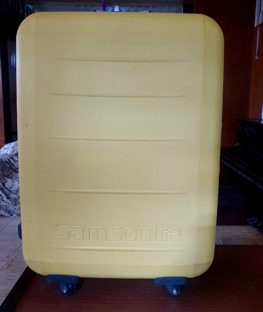 Samsonite hard case luggage size XL (Category: Announcements) located in Cebu City. Submitted by beebums (Listing ID 1390415247, Image 1). Description: used samsonite luggage still very nice. wheels and handles are functioning very well. made in japan.