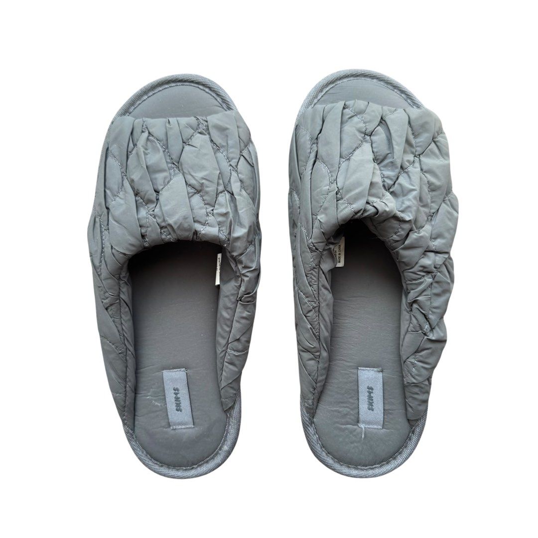 Skims Quilted puffy sandals / slippers (Category: Sandals) located in Taguig. Submitted by ShopCesca (Listing ID 1390518043, Image 3). Description: .