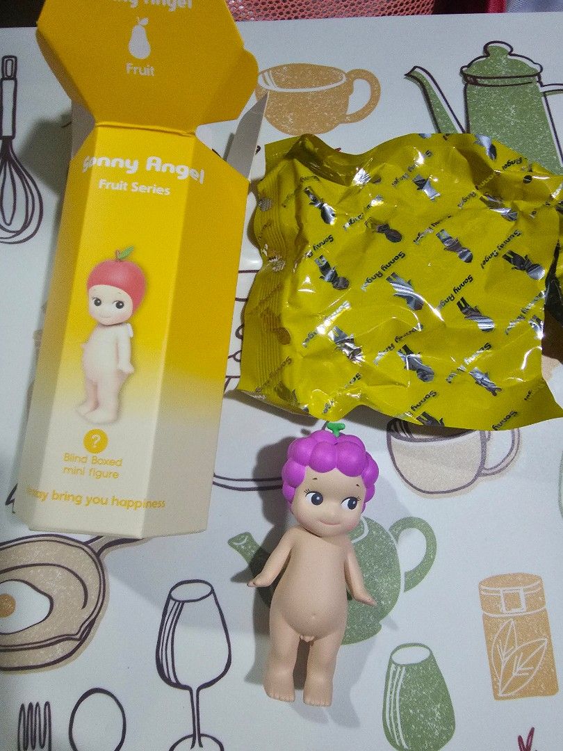 Sonny Angel mini figure [fruit series - grape] (Category: Designer & Blind Box Toys) located in Las Pinas. Submitted by gl3nndita (Listing ID 1390521809, Image 1). Description: Dreams Original Open box, open foil.