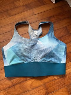 (Category: ) located in . Submitted by wildaisies (Listing ID 1390520825, Image 1). Description: .