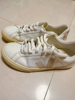 （分類：）位於 。 由 vv_vvv3 提交（商品編號 1390415503，圖片 1）。簡介： 。