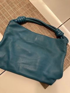 (Category: ) located in . Submitted by shopbb (Listing ID 1390548388, Image 1). Description: .