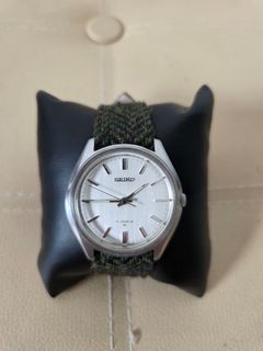 (Category: ) located in . Submitted by b-timepieces (Listing ID 1390442178, Image 1). Description: .