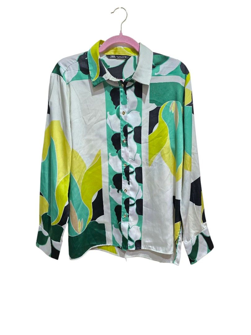 Zara pucci print abstract pajama top (Category: Blouses) located in Candelaria. Submitted by etalagefai94148 (Listing ID 1390426754, Image 2). Description: .