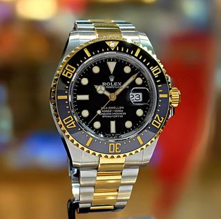 (Category: ) located in . Submitted by davidofftimepieces (Listing ID 1395627874, Image 1). Description: .