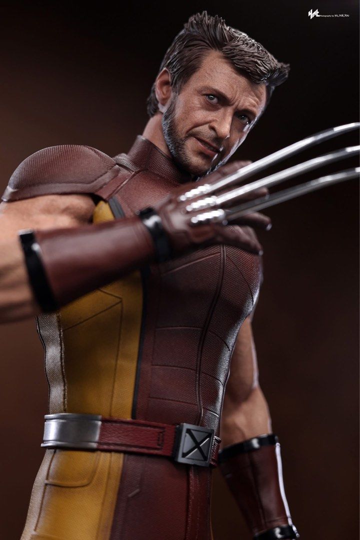 ホットトイズ MMS831 ウルヴァリン（ブラウンスーツ） Wolverine ホットトイズ MMS831 ウルヴァリン（ブラウンスーツ）限定版