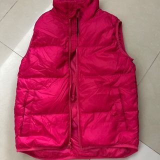 Gap紅色羽絨背心64246850837505110
