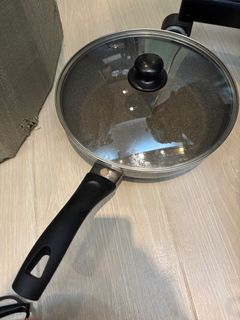 （分類：）位於 。 由 bucky1304 提交（商品編號 1395607897，圖片 1）。簡介： 。