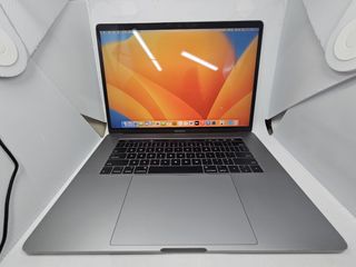 快者得 MacBook Pro 2017 Touchbar 15‘’ i7 2.9Ghz 4核 16Gb ram 500GB Graphics 630 16GB 超底玩